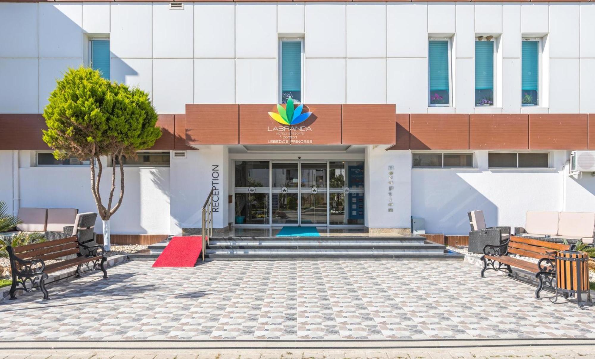 Labranda Lebedos Princess Seferihisar Kültér fotó